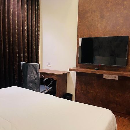 The Taaj Comforts Bengaluru Kültér fotó