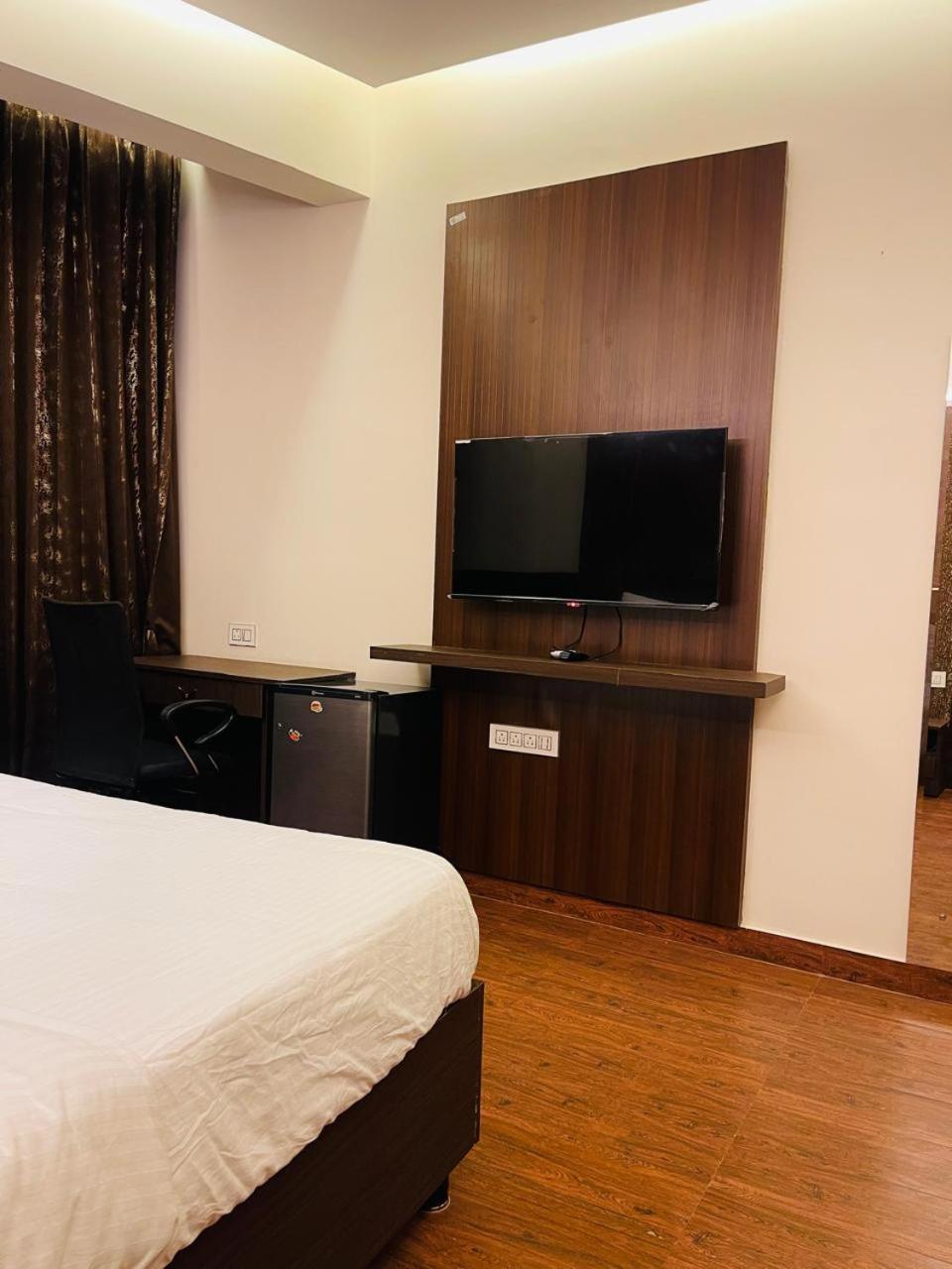 The Taaj Comforts Bengaluru Kültér fotó