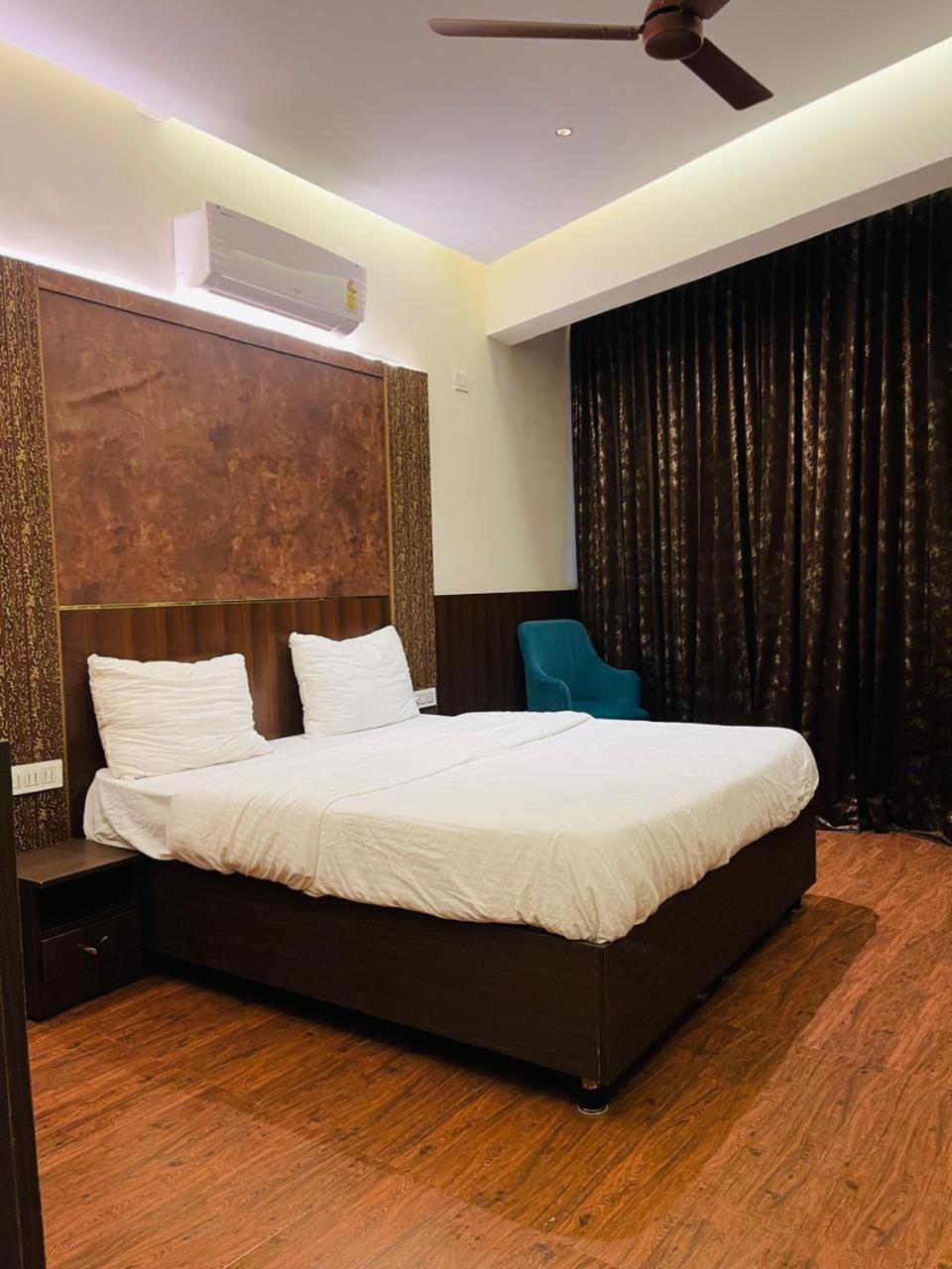 The Taaj Comforts Bengaluru Kültér fotó